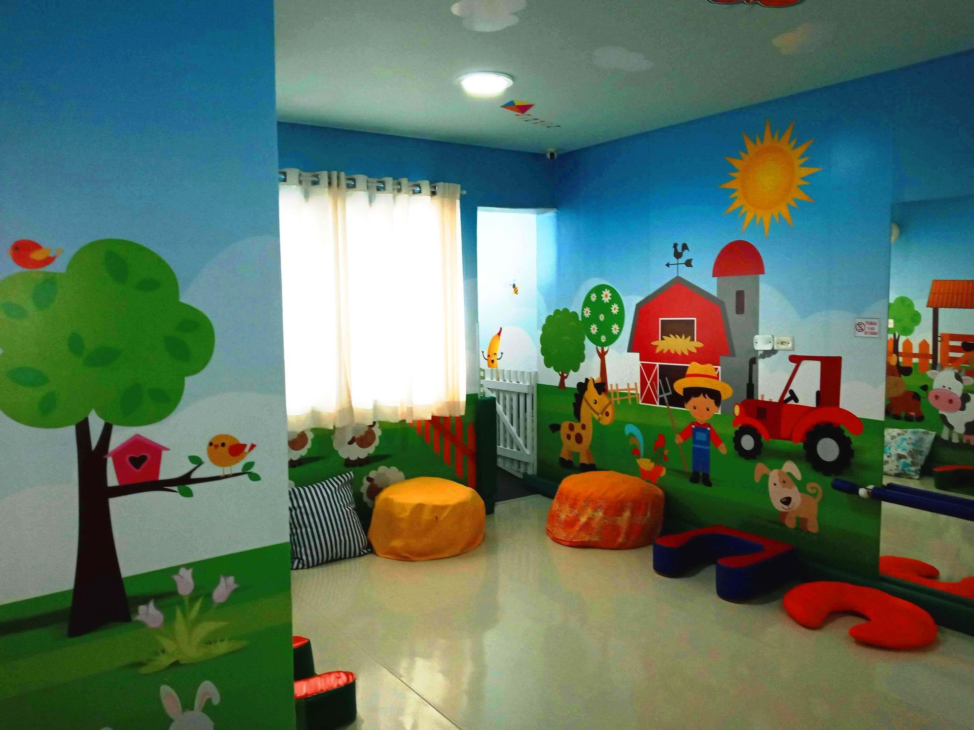 Sala de estimulação Fazendinha